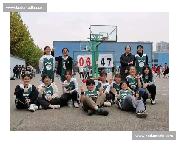 体育竞赛中的策略运用与团队协作优化研究与实践探索